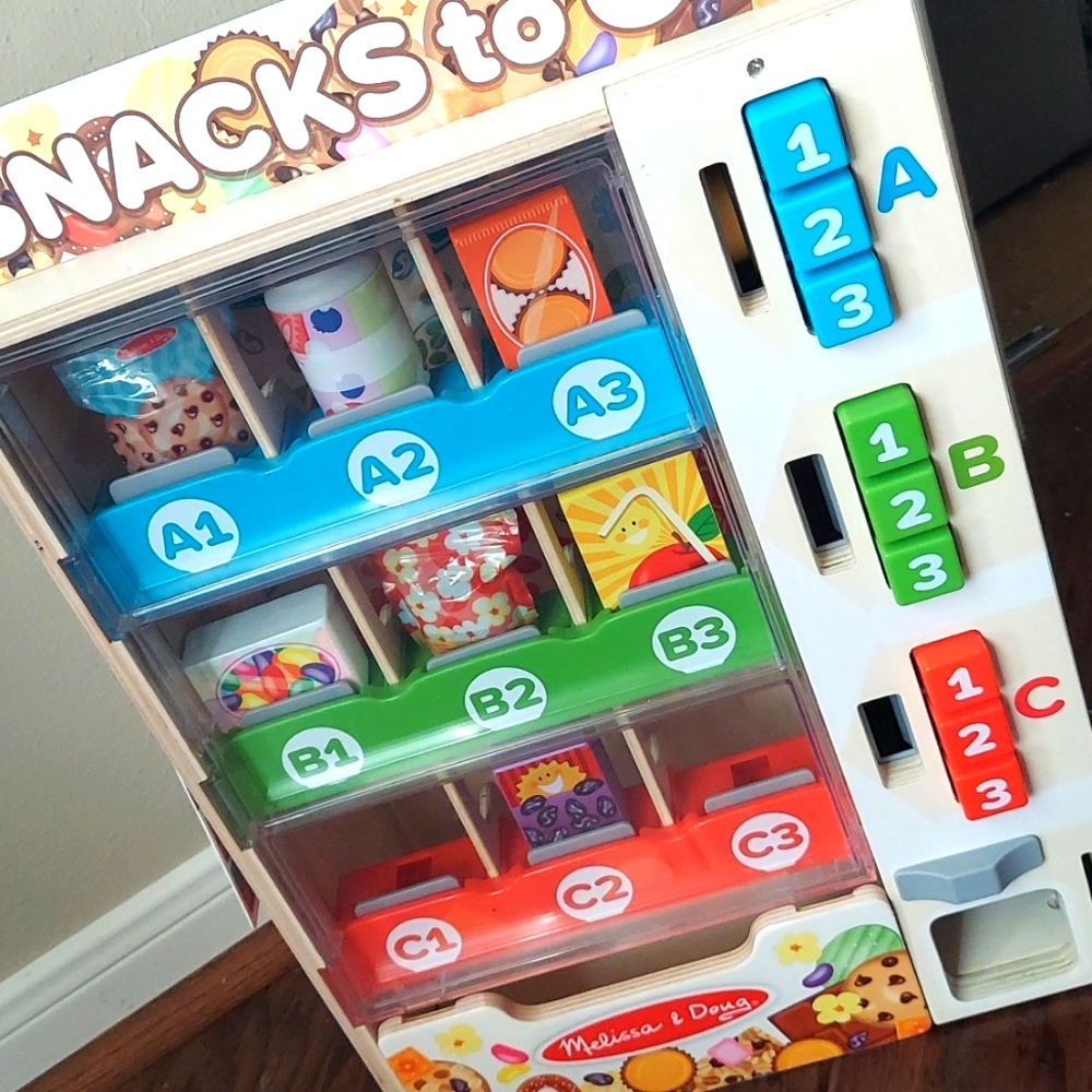 Melissa and Doug Sort And Stock Wooden Vending Machine